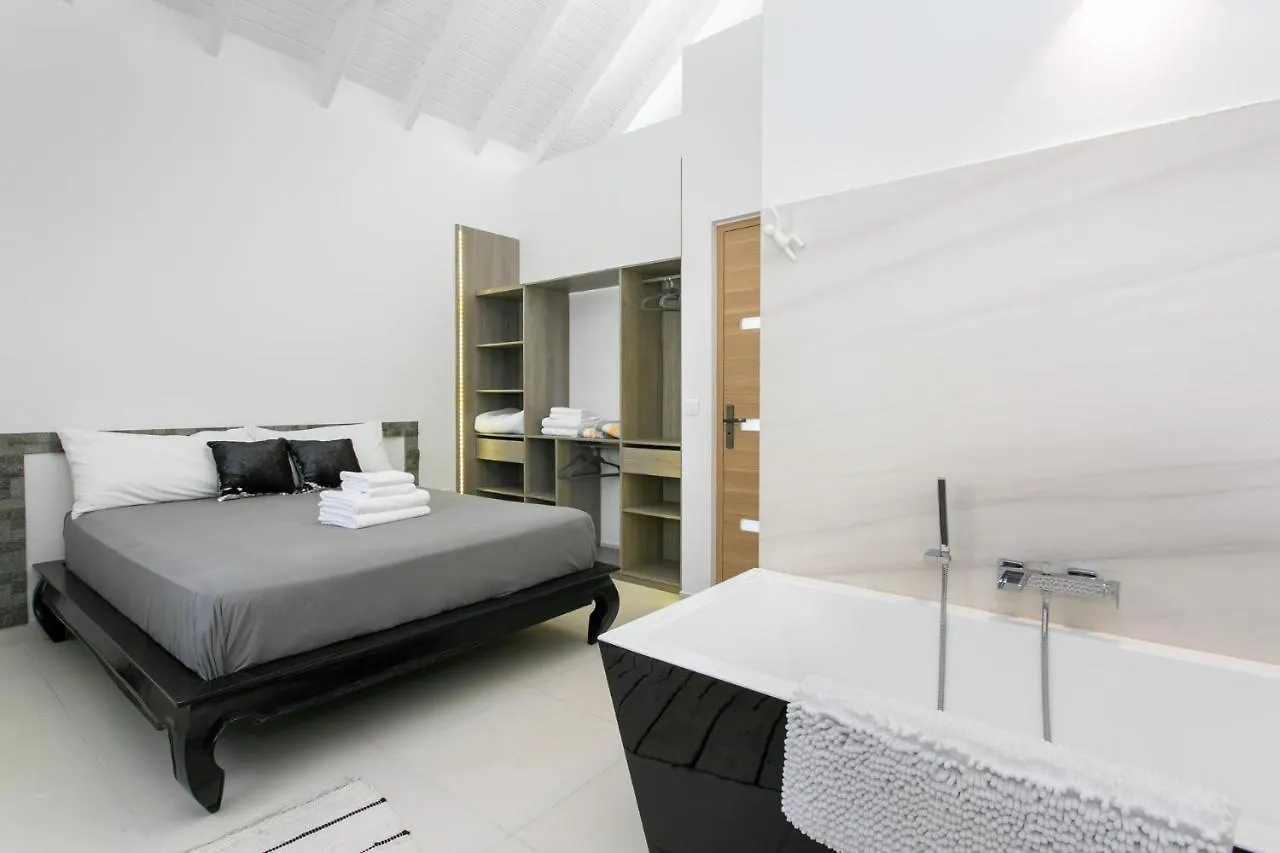Apartment The Black Palm Philipsburg